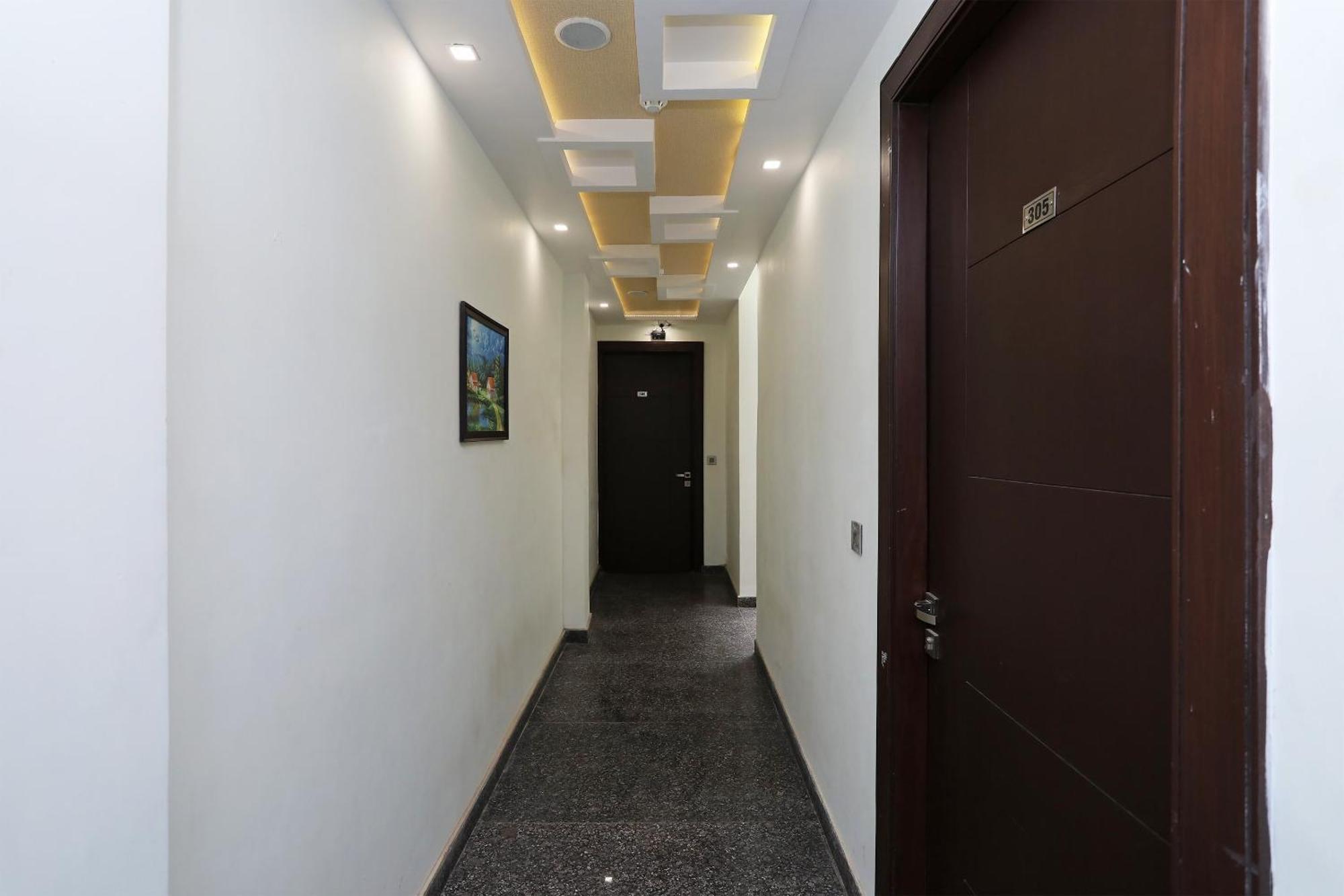 Oyo Hotel Vaishnavi Heritage Inn Агра Екстер'єр фото