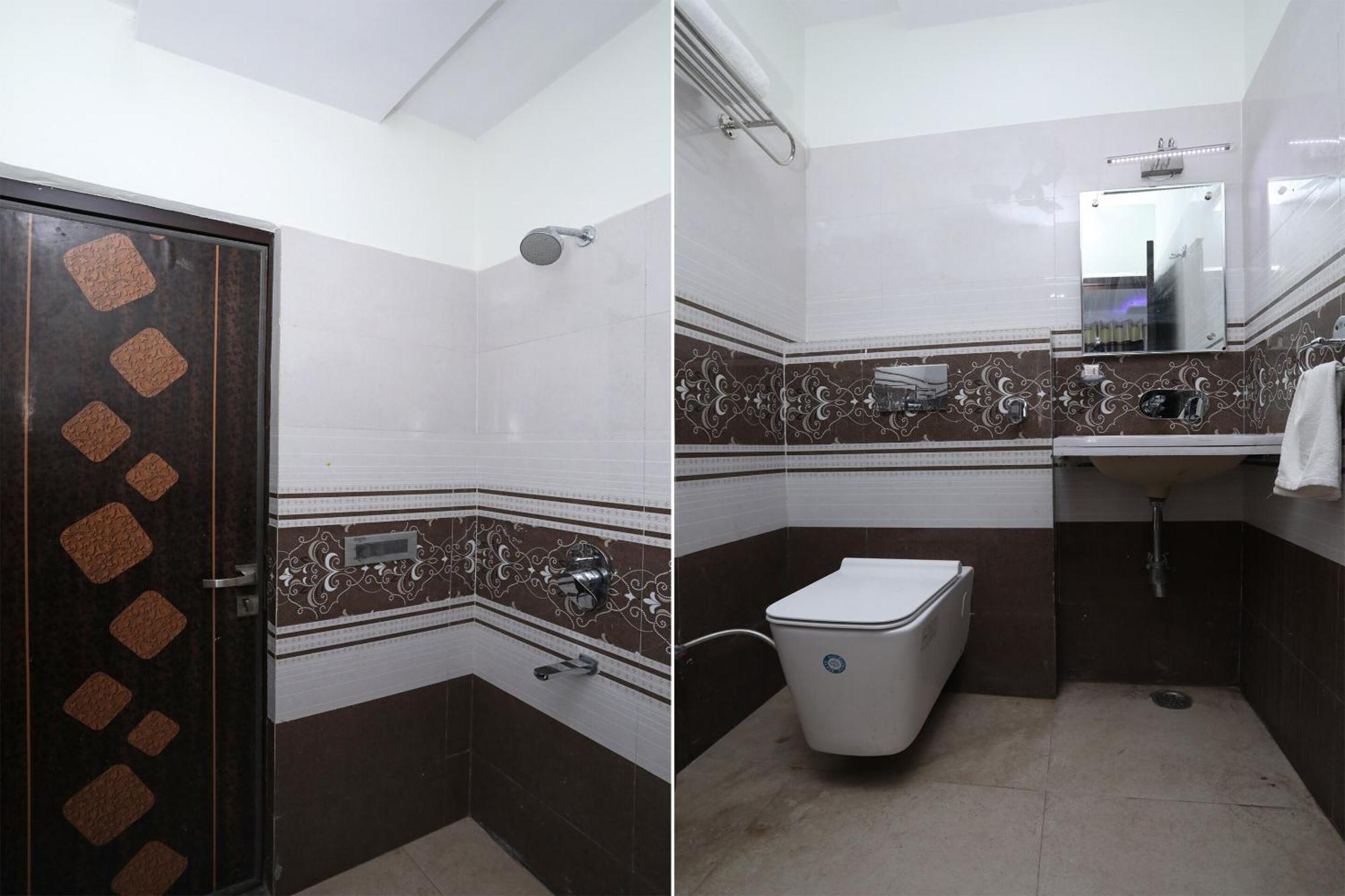 Oyo Hotel Vaishnavi Heritage Inn Агра Екстер'єр фото